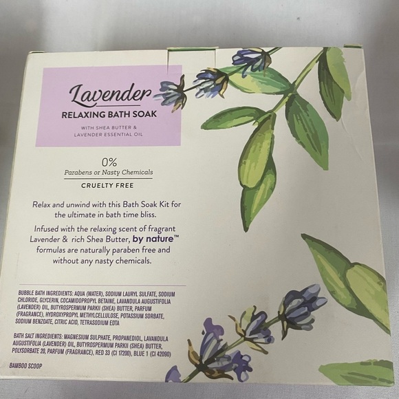 By Nature Lavender Relaxing Bath Soak (CV) - Picture 4 of 6